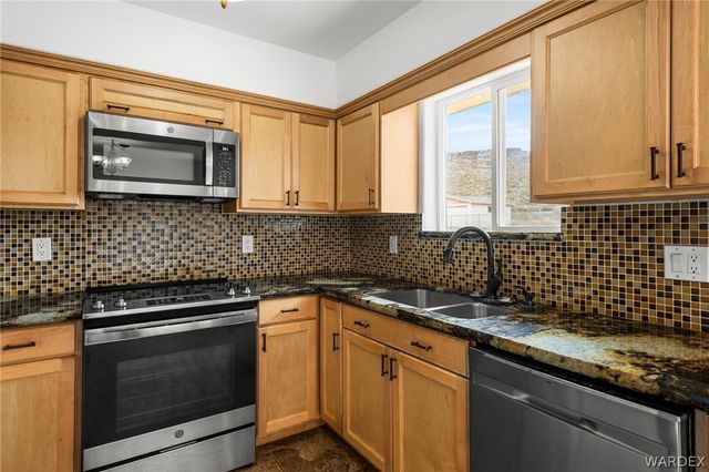 3595 N Harvard Street, Kingman, AZ 86409