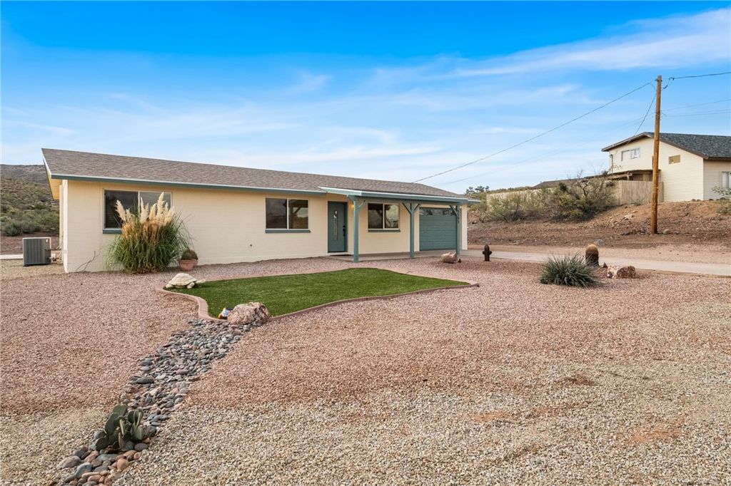 3595 N Harvard Street, Kingman, AZ 86409