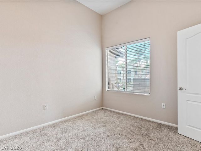 2305 HORIZON RIDGE 3923, Henderson, NV 89052