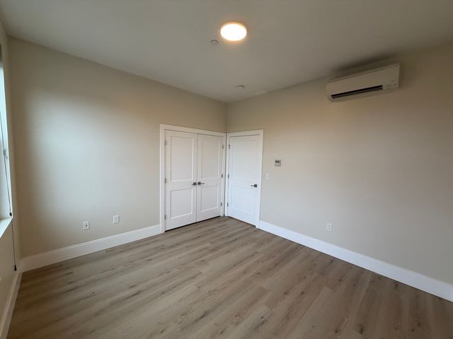 66 Emerson St 303, Haverhill, MA 01830