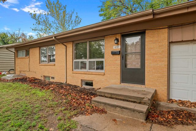 1201 E Fortuna, Wichita, KS 67216