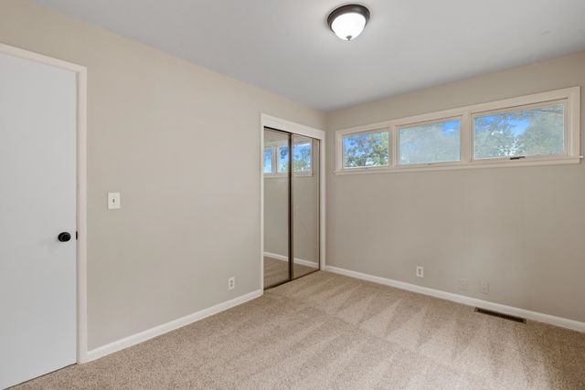 1201 E Fortuna, Wichita, KS 67216