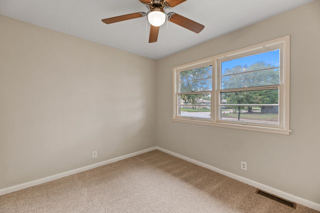 1201 E Fortuna, Wichita, KS 67216