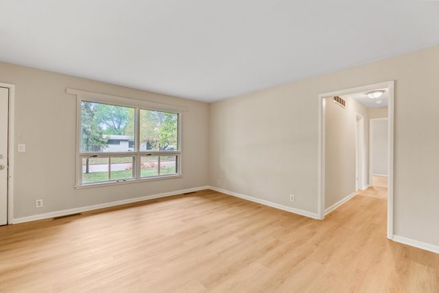 1201 E Fortuna, Wichita, KS 67216