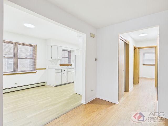 11219 S Martin Luther King Drive 2R, Chicago, IL 60628