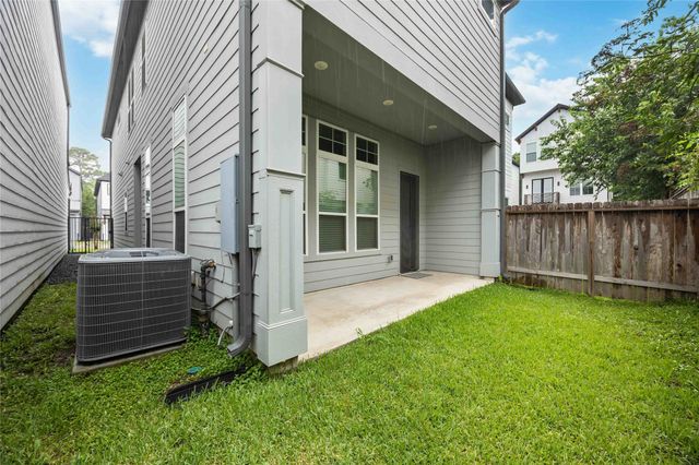 9024 Wellspring Drive, Houston, TX 77080