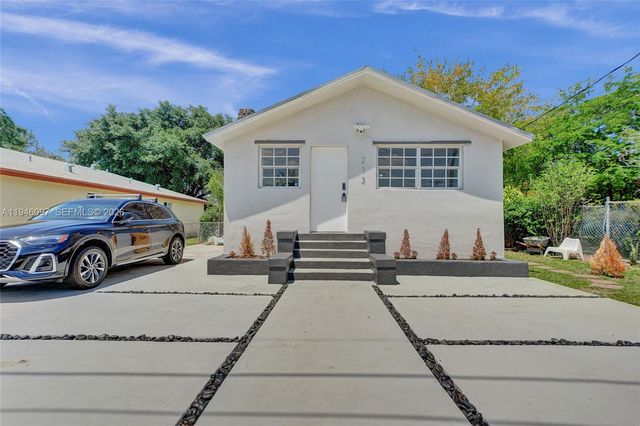 213 NW 34th Ter, Miami, FL 33127