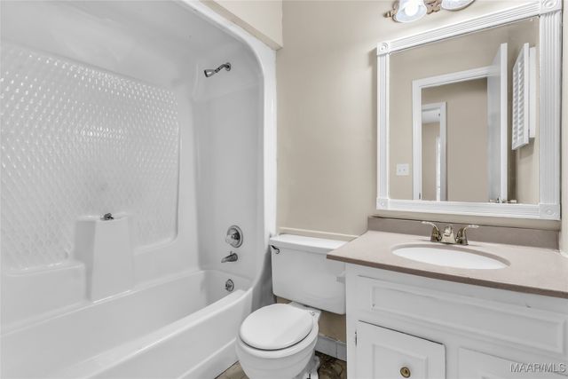 3108 Fredericksburg Drive, Montgomery, AL 36116