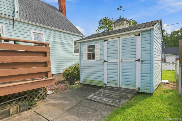 375 Catskill Avenue, Copiague, NY 11726