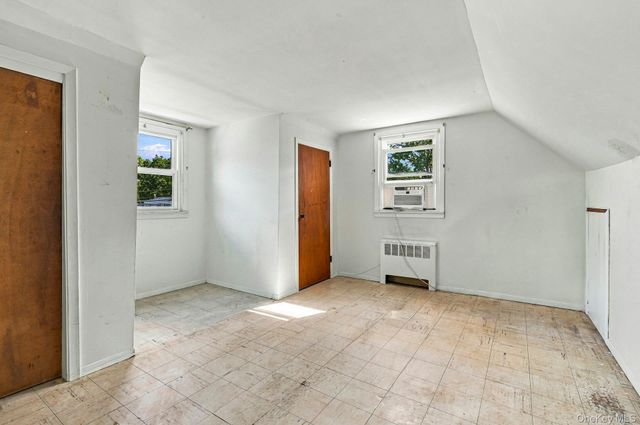 375 Catskill Avenue, Copiague, NY 11726