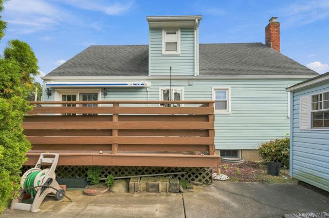 375 Catskill Avenue, Copiague, NY 11726