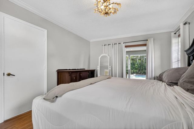 1145 Julia Heights Drive, Lantana, FL 33462