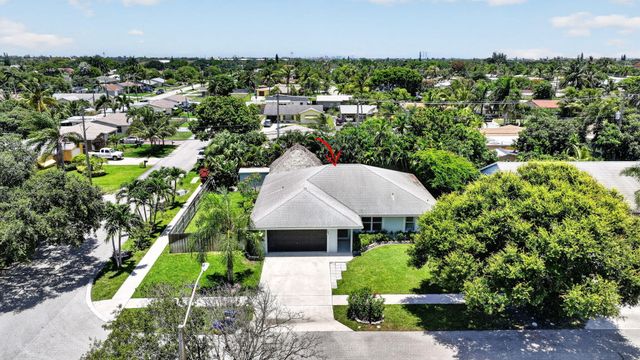 1145 Julia Heights Drive, Lantana, FL 33462