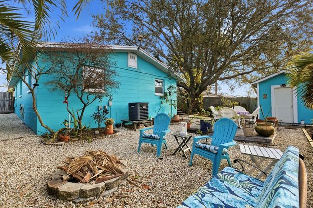 1111 IDLEBRIAR WAY, Tarpon Springs, FL 34689