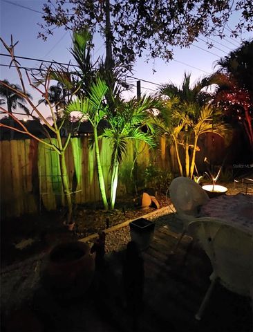 1111 IDLEBRIAR WAY, Tarpon Springs, FL 34689