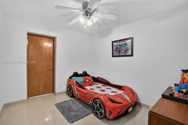 6010 SW 19 Street 6010, Miami, FL 33155
