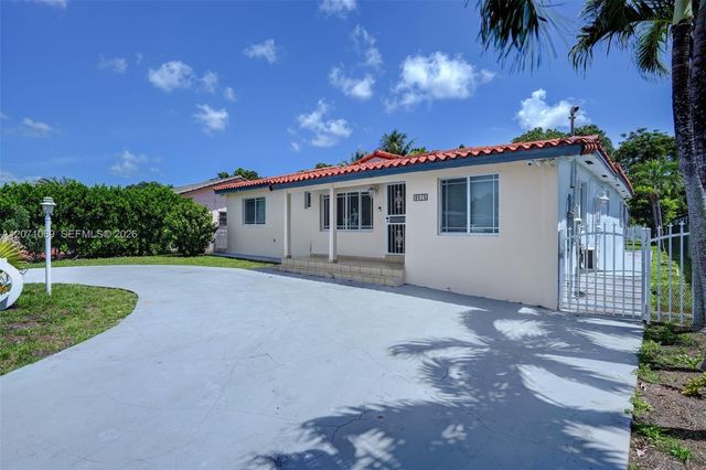 6010 SW 19 Street 6010, Miami, FL 33155