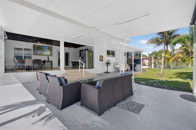 6010 SW 19 Street 6010, Miami, FL 33155