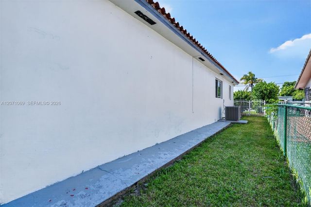 6010 SW 19 Street 6010, Miami, FL 33155
