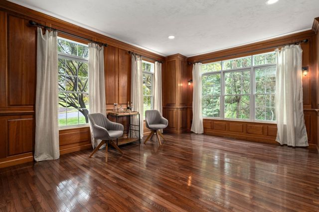 64 Cudworth Ln, Sudbury, MA 01776