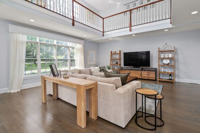 64 Cudworth Ln, Sudbury, MA 01776