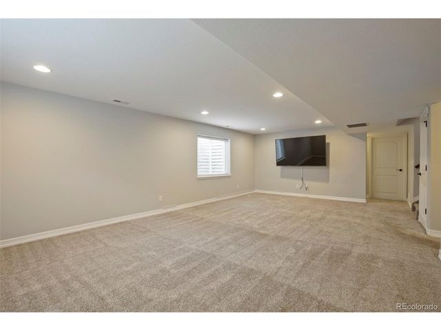 6803 Spruce St, Frederick, CO 80530