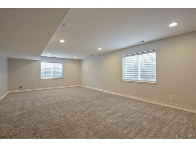 6803 Spruce St, Frederick, CO 80530