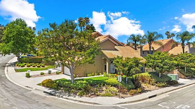 6041 E Queens Drive, Anaheim, CA 92807