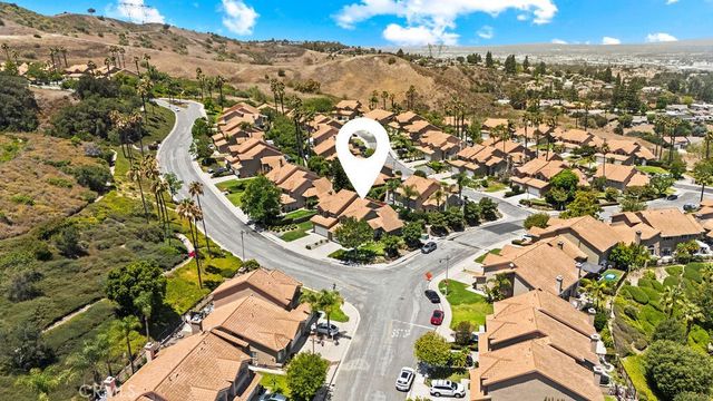 6041 E Queens Drive, Anaheim, CA 92807