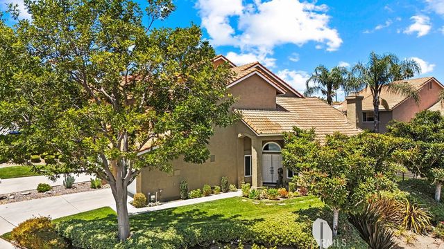 6041 E Queens Drive, Anaheim, CA 92807