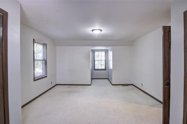 4610 Woodstock Court, Eau Claire, WI 54701