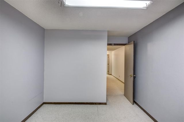 4610 Woodstock Court, Eau Claire, WI 54701