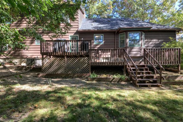 4610 Woodstock Court, Eau Claire, WI 54701