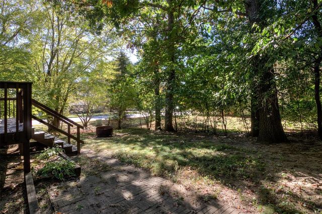 4610 Woodstock Court, Eau Claire, WI 54701