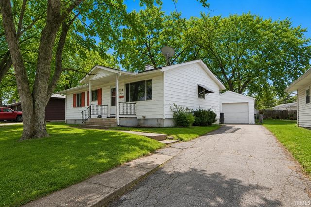 412 Edgeknoll Lane, Fort Wayne, IN 46816