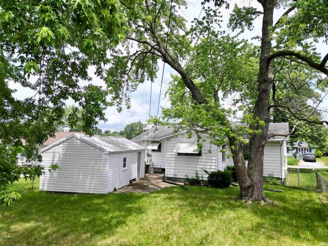 412 Edgeknoll Lane, Fort Wayne, IN 46816