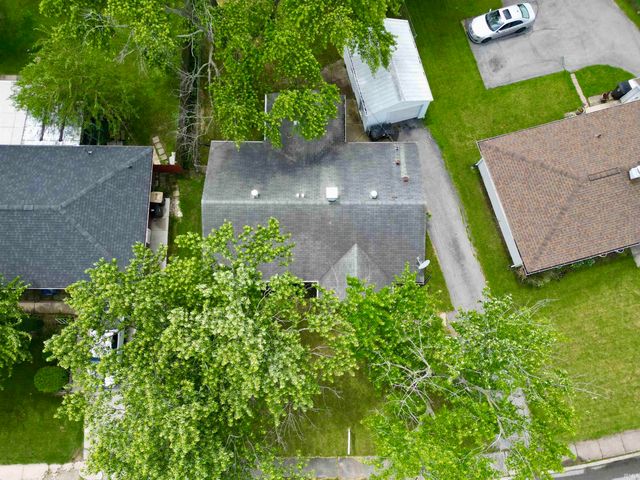 412 Edgeknoll Lane, Fort Wayne, IN 46816