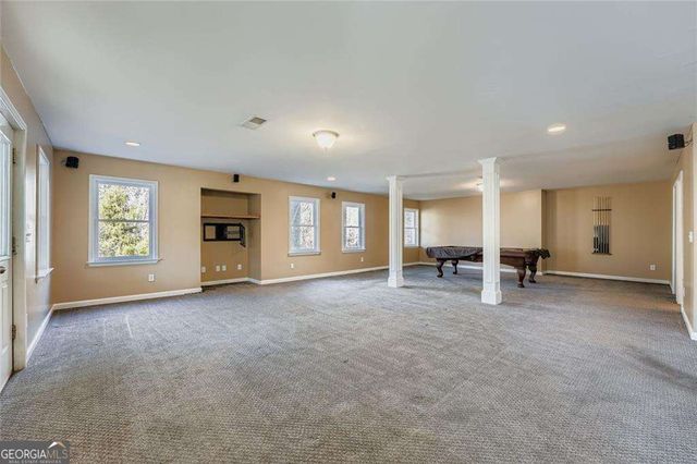 125 Costleys Bridge Drive, Oxford, GA 30054