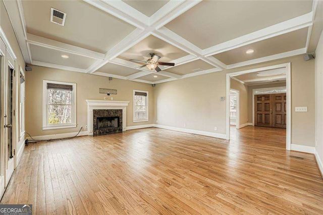 125 Costleys Bridge Drive, Oxford, GA 30054