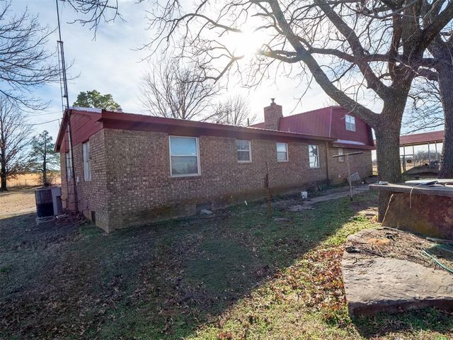 360104 E 1010 Road, Paden, OK 74860