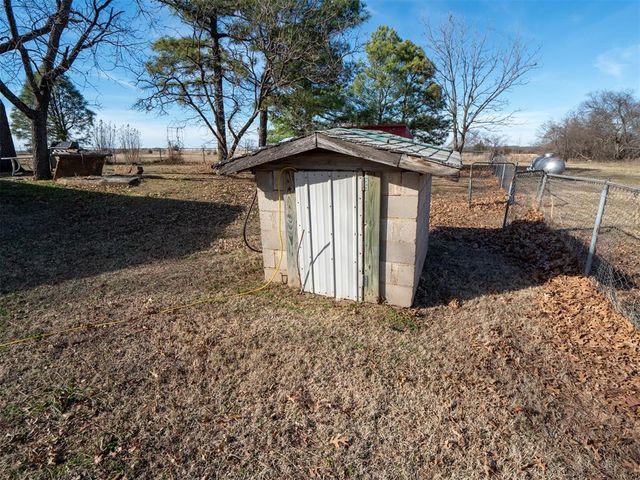 360104 E 1010 Road, Paden, OK 74860