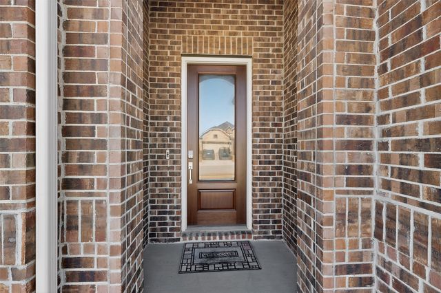 14621 Marrowglen Road, Fort Worth, TX 76052