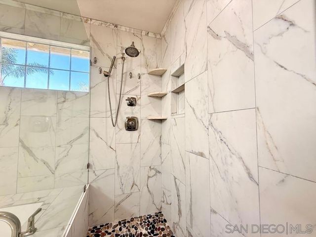 3605 Hidden Trail Dr, Jamul, CA 91935