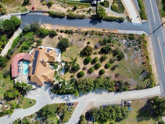3605 Hidden Trail Dr, Jamul, CA 91935