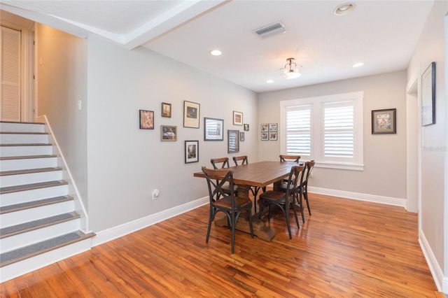 602 W HILDA STREET, Tampa, FL 33603