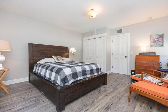 602 W HILDA STREET, Tampa, FL 33603
