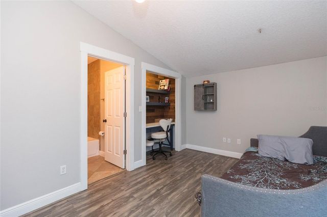 602 W HILDA STREET, Tampa, FL 33603