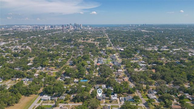 602 W HILDA STREET, Tampa, FL 33603