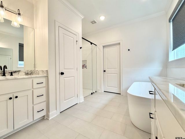4196 Palo Pinto Creek Cir, Tyler, TX 75703