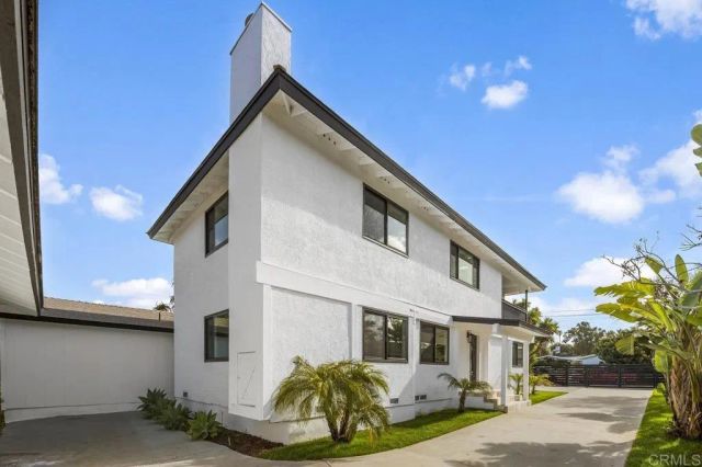 2537 Davis Avenue, Carlsbad, CA 92008